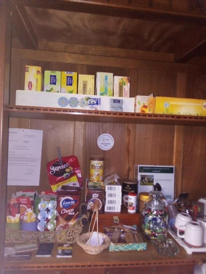 Chambre D Hotes Saint-Laurent-de-la-Barriere Exteriör bild