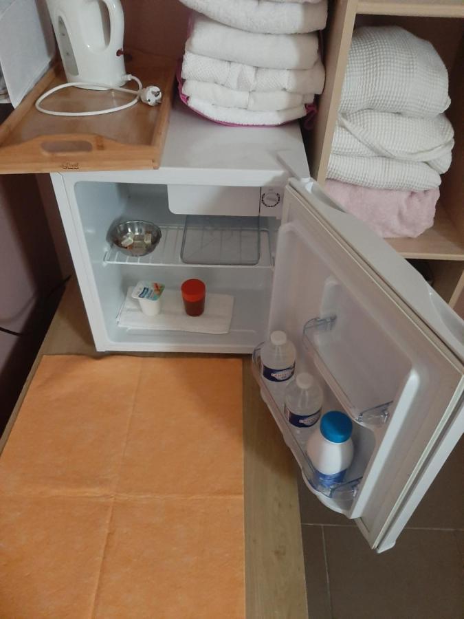 Chambre D Hotes Saint-Laurent-de-la-Barriere Exteriör bild